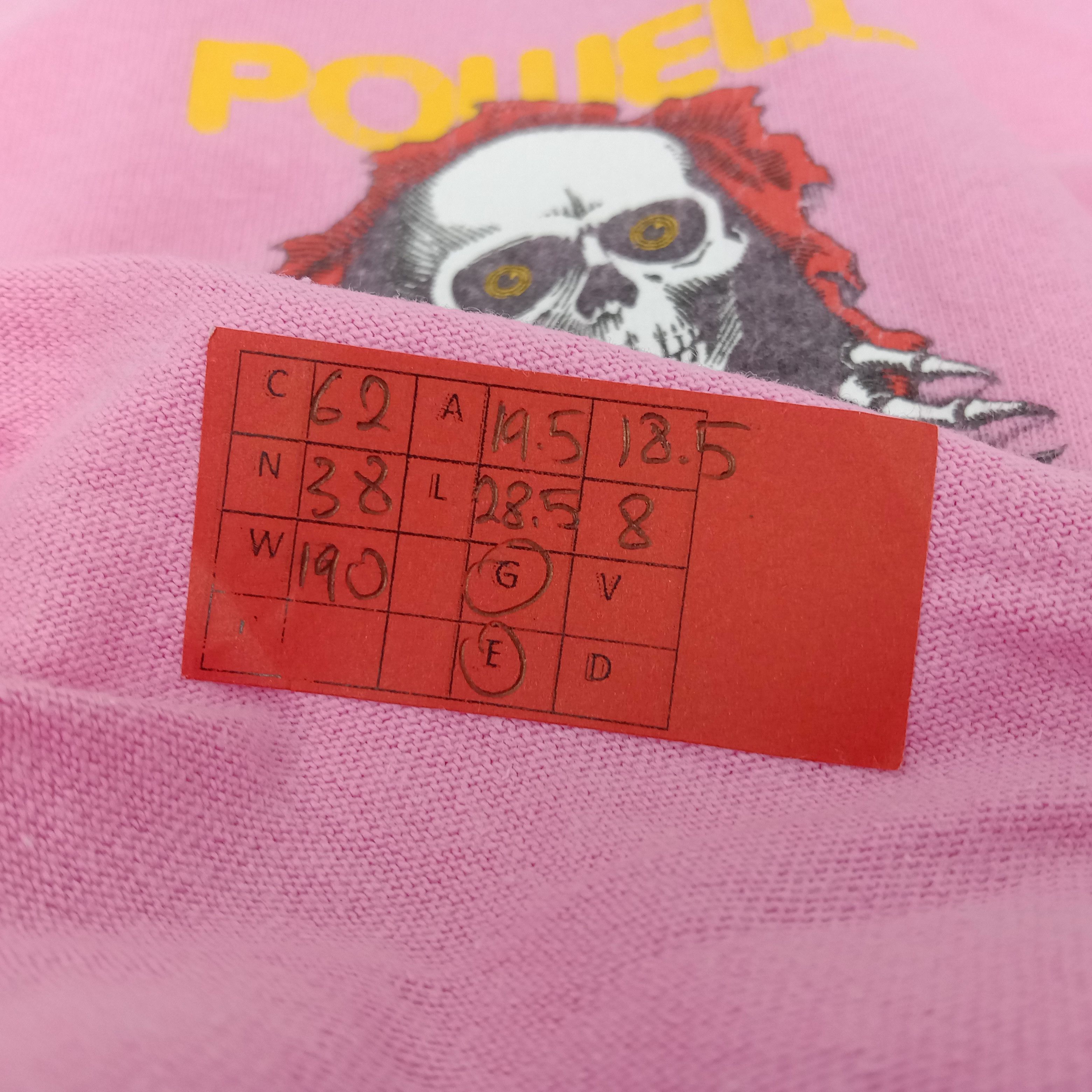 Powell Peralta Powell Peralta Big Skulls Design Skateboard Vintage Tshirt Size US M / EU 48-50 / 2 - 9 Thumbnail
