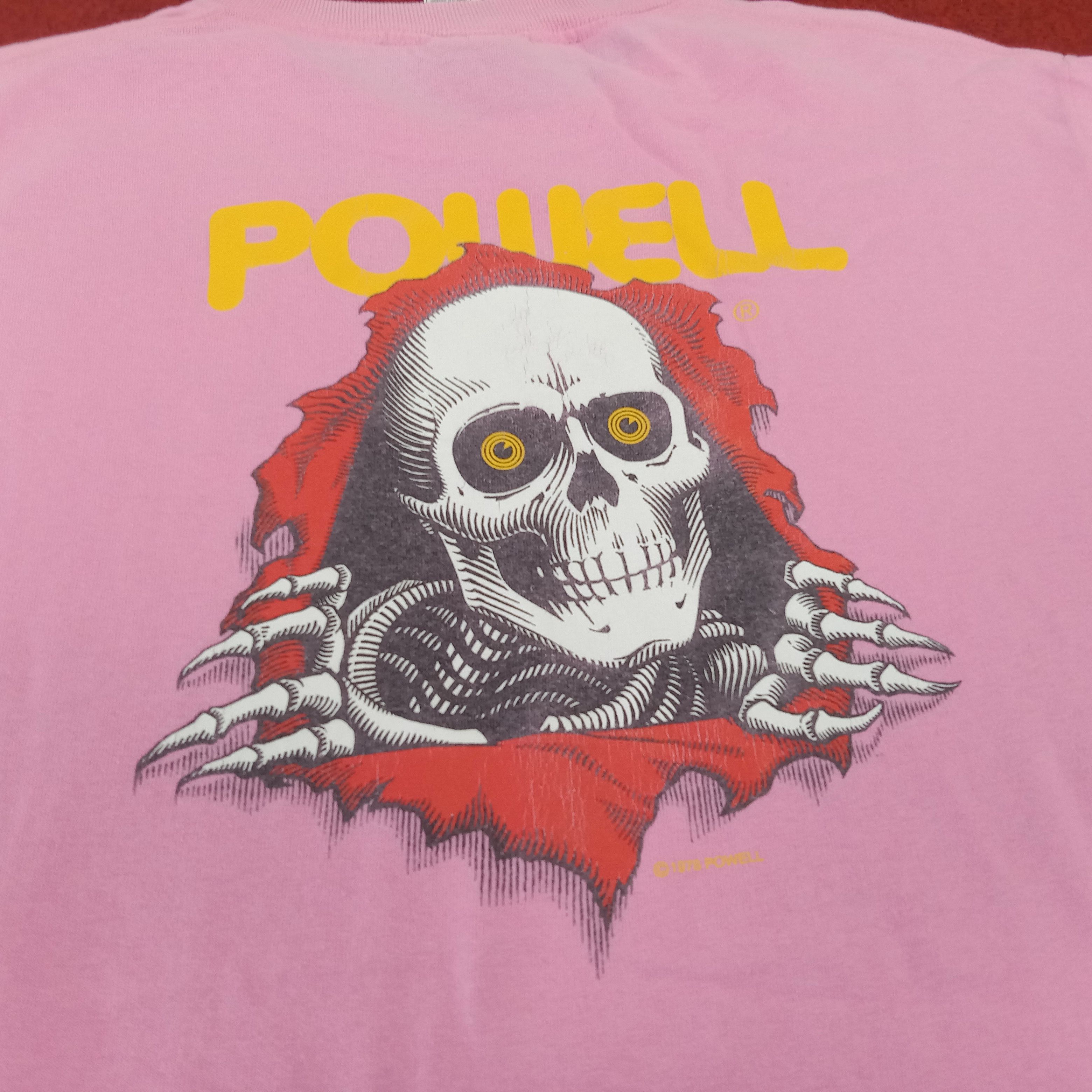 Powell Peralta Powell Peralta Big Skulls Design Skateboard Vintage Tshirt Size US M / EU 48-50 / 2 - 2 Thumbnail