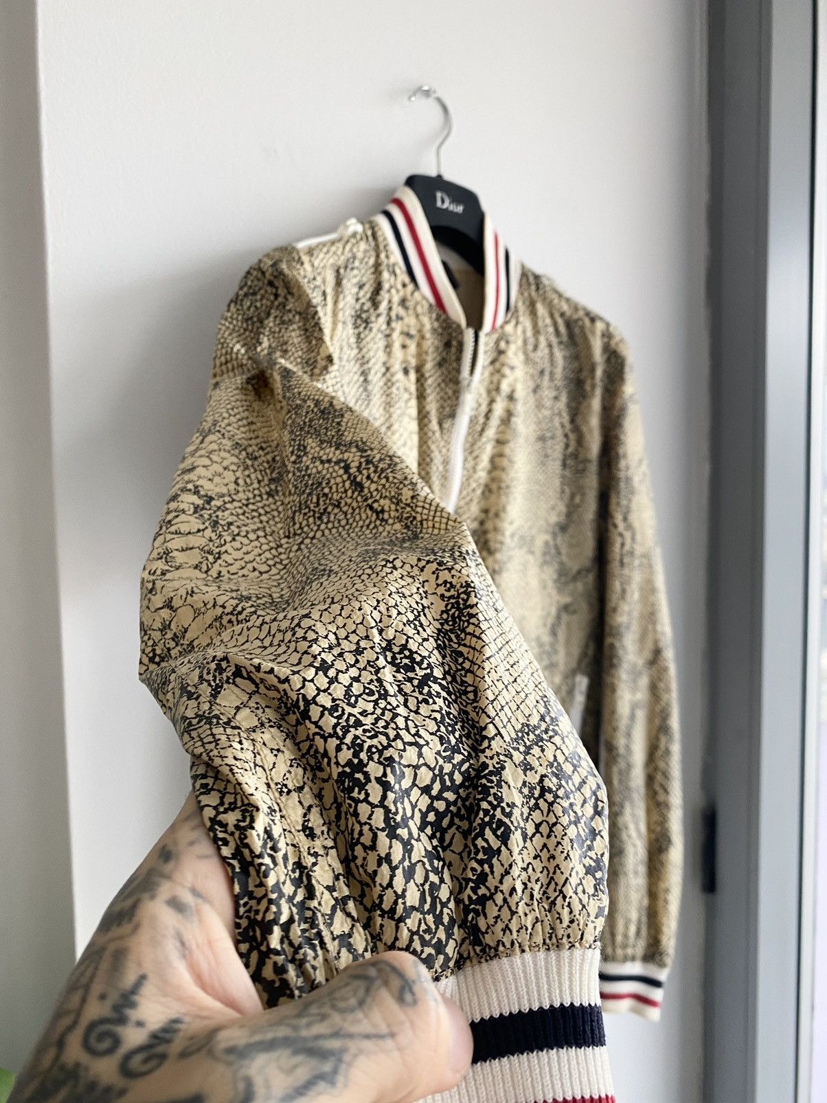Dior × Hedi Slimane Dior Homme SS06 Runway Look #51 Python Print SILK Jacket Size US S / EU 44-46 / 1 - 4 Thumbnail