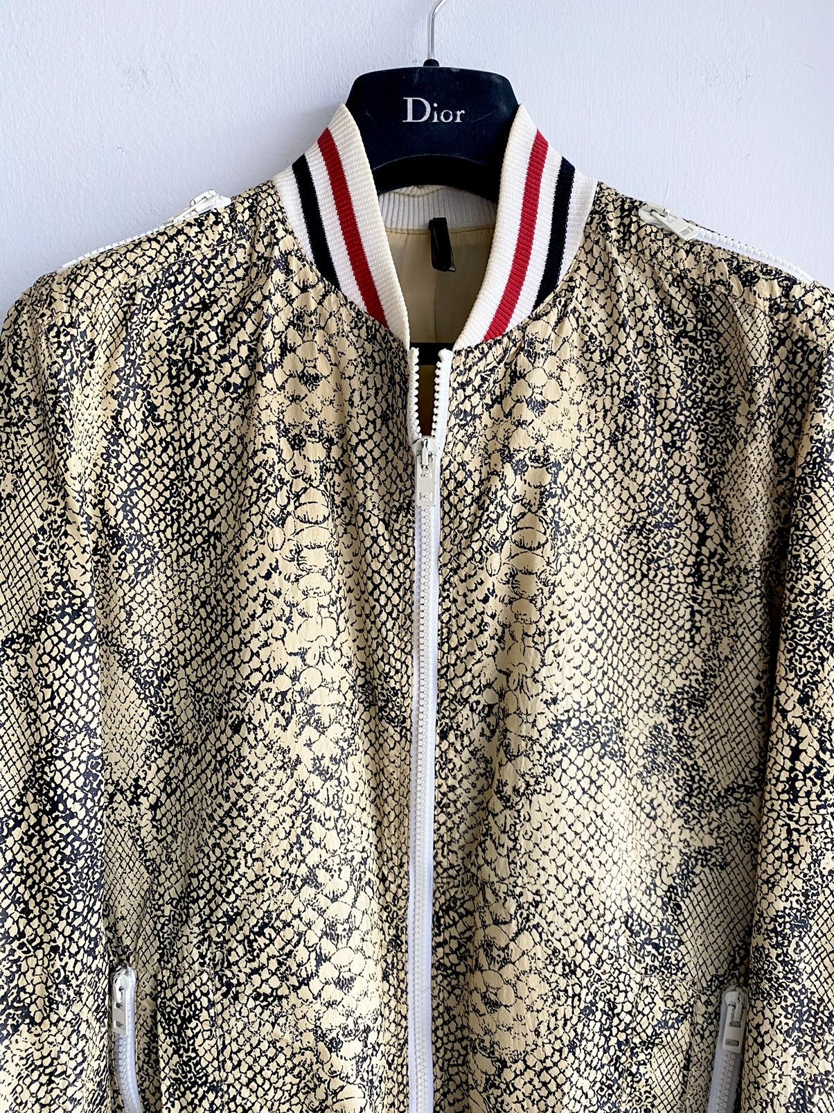 Dior × Hedi Slimane Dior Homme SS06 Runway Look #51 Python Print SILK Jacket Size US S / EU 44-46 / 1 - 3 Thumbnail