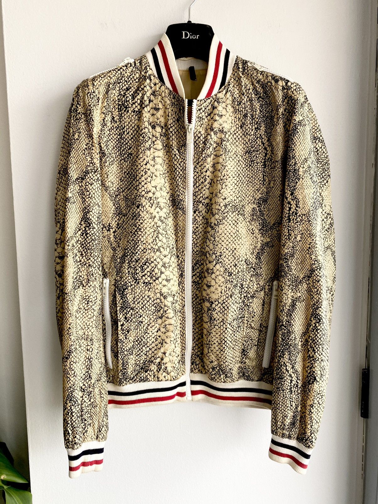 Dior × Hedi Slimane Dior Homme SS06 Runway Look #51 Python Print SILK Jacket Size US S / EU 44-46 / 1 - 17 Thumbnail