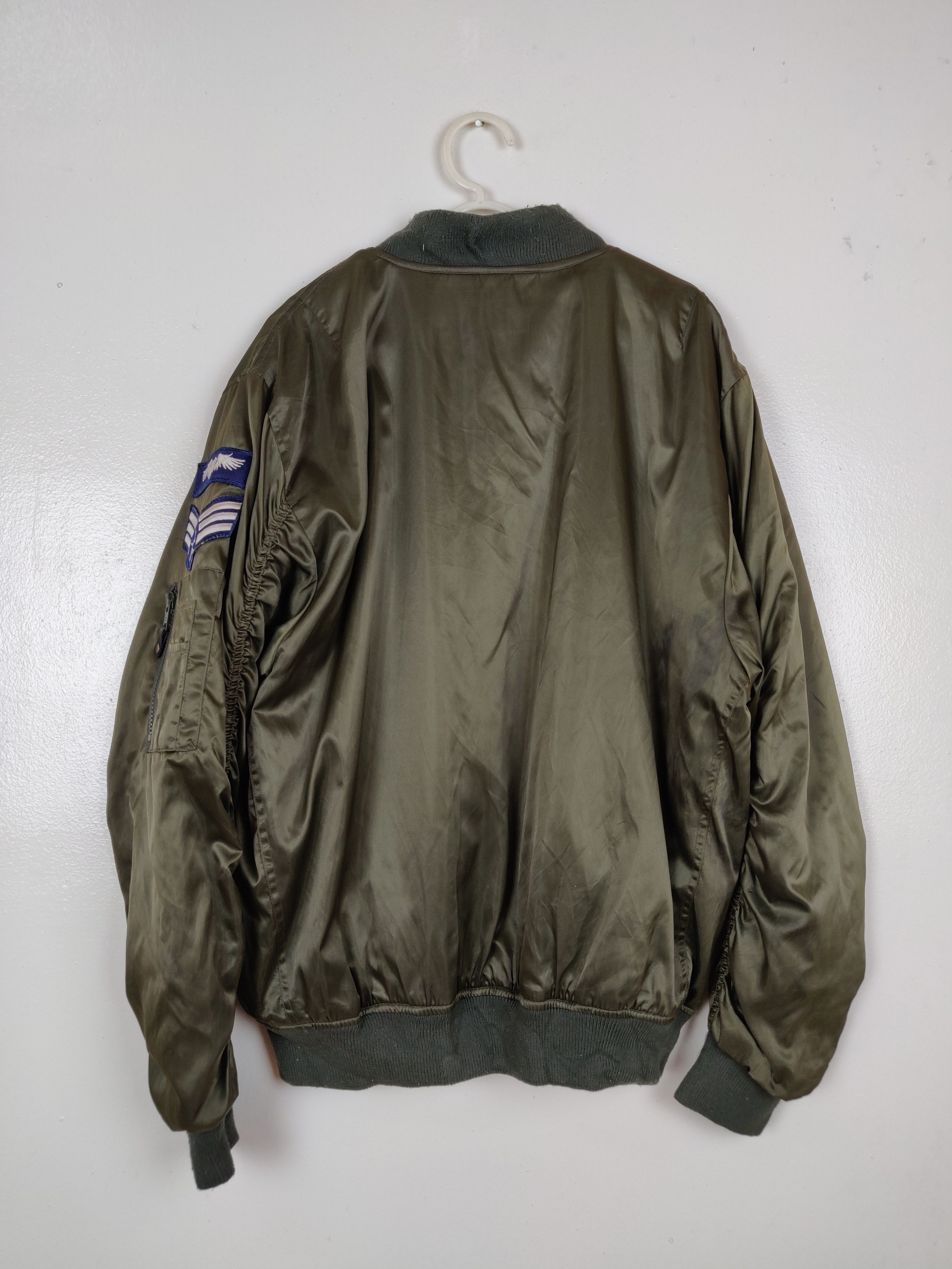 Japanese Brand Vintage Migrant Bomber Flying Jacket Casual Style Usaf Size US XL / EU 56 / 4 - 8 Thumbnail