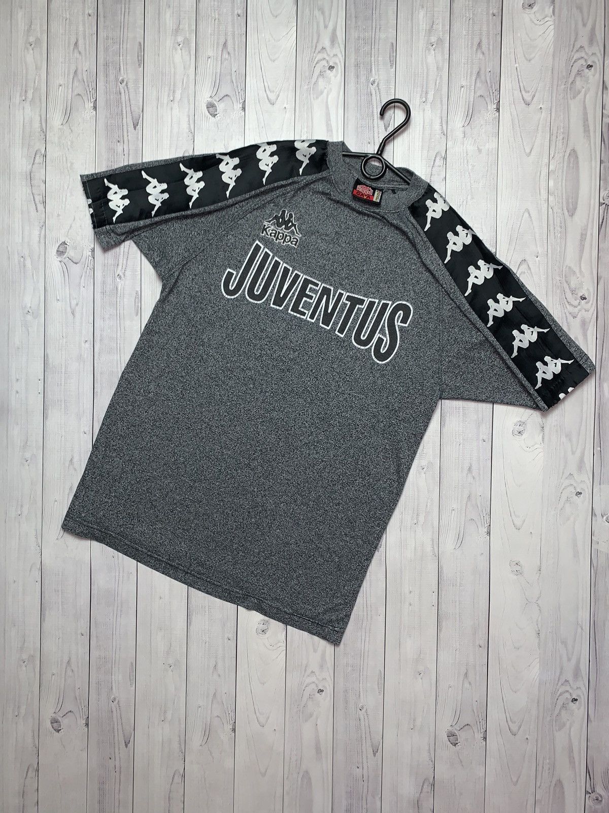 Kappa Vintage Juventus Kappa soccer tee size L Size US L / EU 52-54 / 3 - 1 Thumbnail