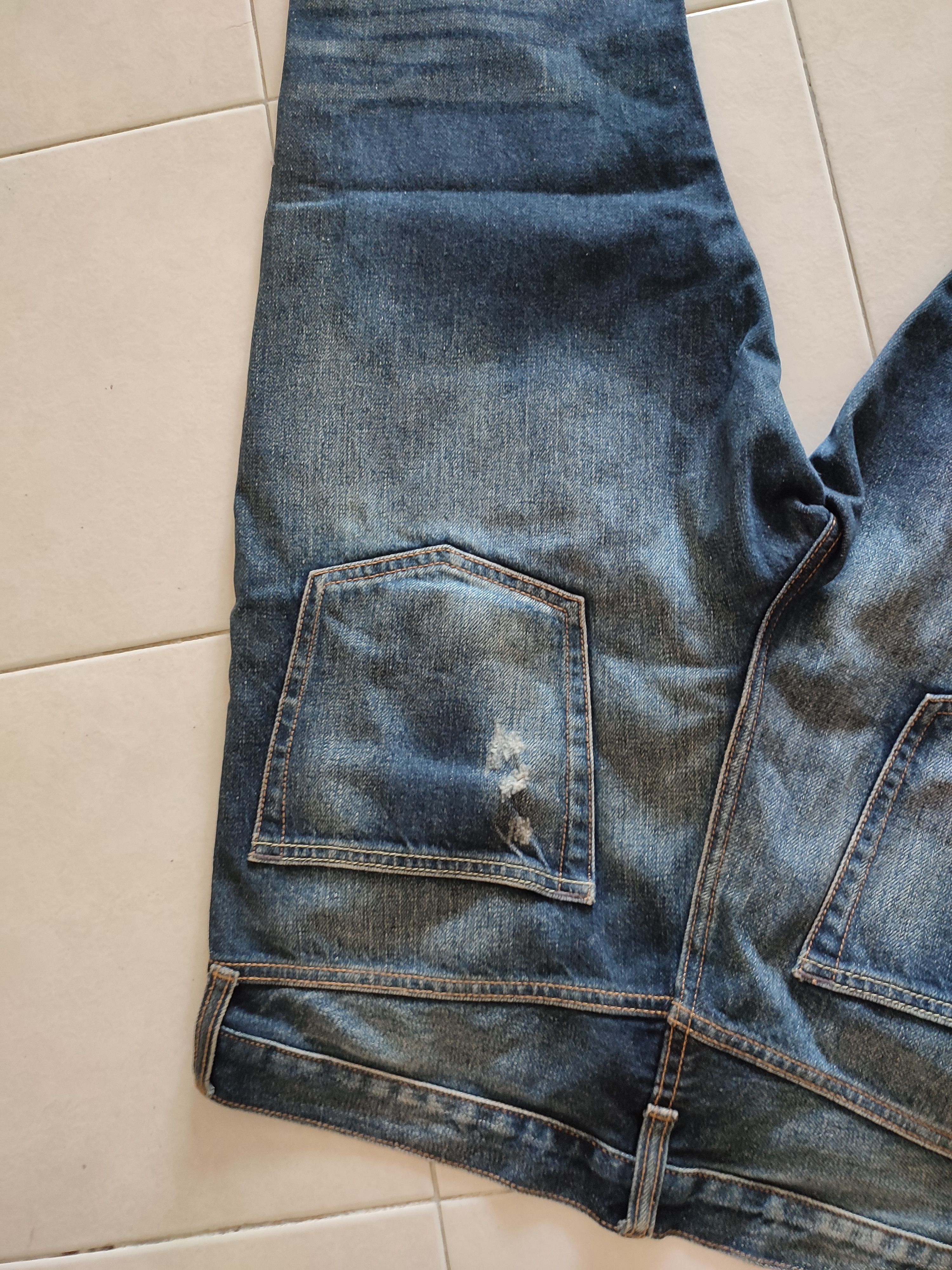 If Six Was Nine × Japanese Brand × Uniqlo 💥90s💥 Vintage Uniqlo Distressed Denim Size US 35 - 4 Thumbnail