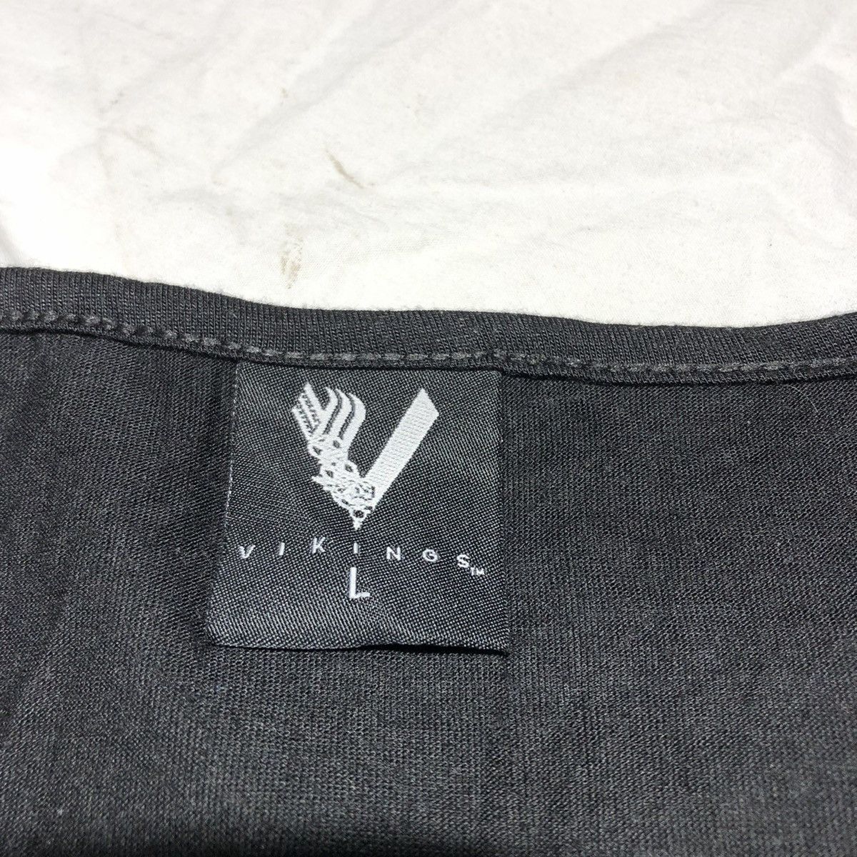 Naked & Famous Viking Ragnar Lothbrok 2013 tank top Size US L / EU 52-54 / 3 - 4 Thumbnail