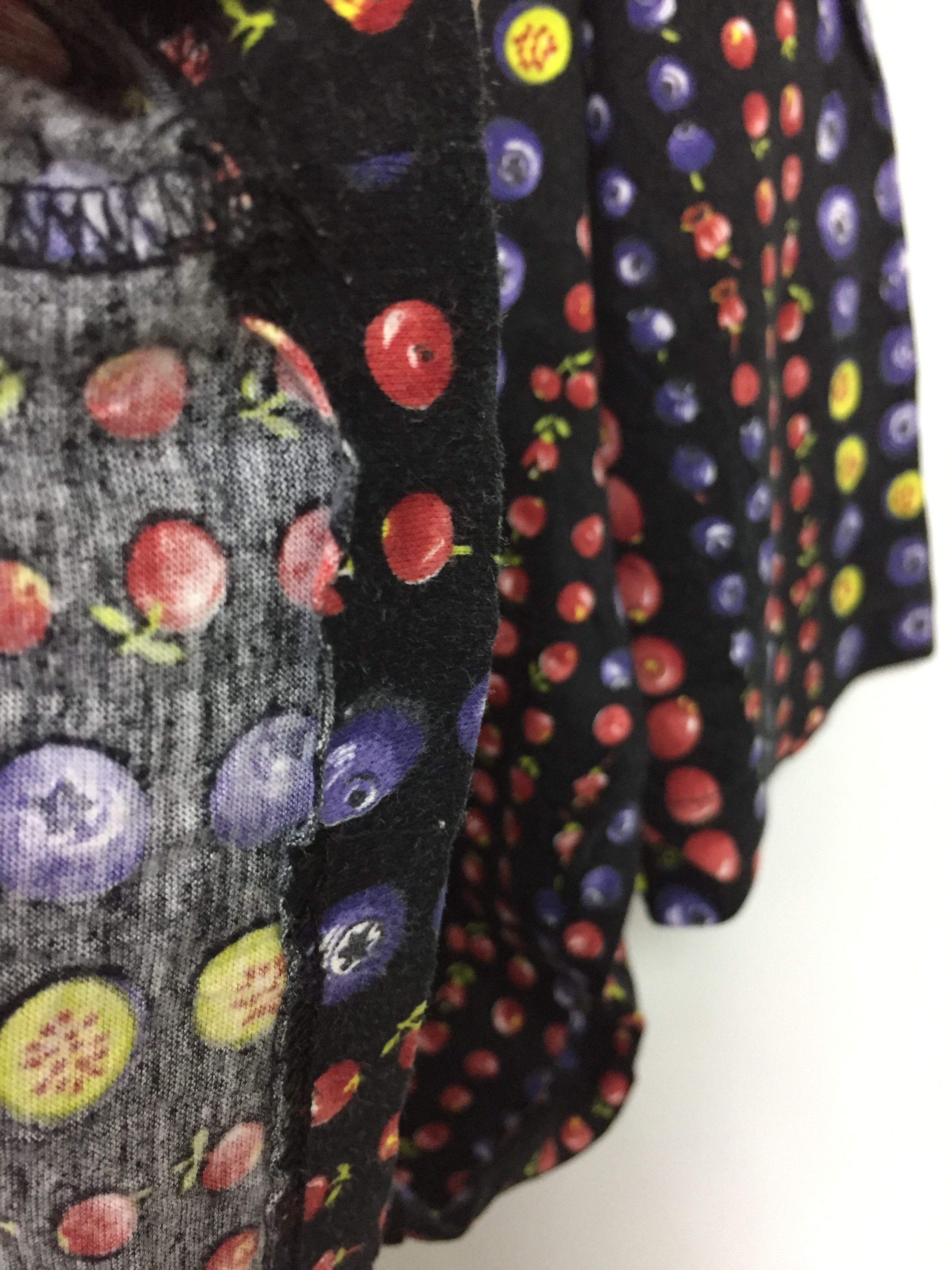 Versace Jeans Couture 90's VERSACE Fruit Full Print tee Size US XL / EU 56 / 4 - 6 Thumbnail