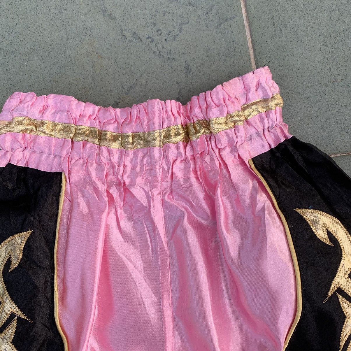 Japanese Brand MUAY THAI BOXING SHORT PANTS STEETWEAR CORE FASHION Size US 26 / EU 42 - 7 Thumbnail