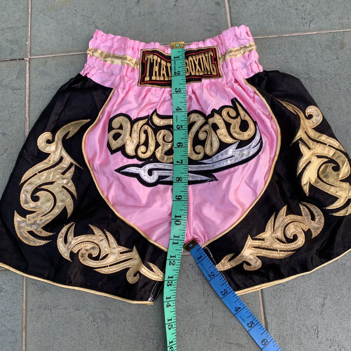 Japanese Brand MUAY THAI BOXING SHORT PANTS STEETWEAR CORE FASHION Size US 26 / EU 42 - 11 Thumbnail