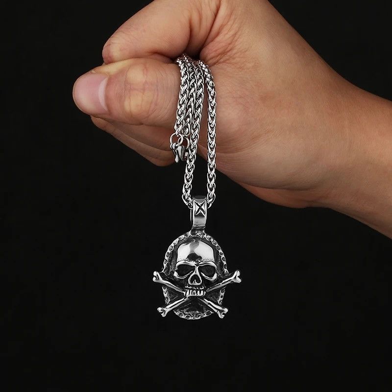 Jewelry Skull Cross Pendant Necklaces Size ONE SIZE - 4 Thumbnail