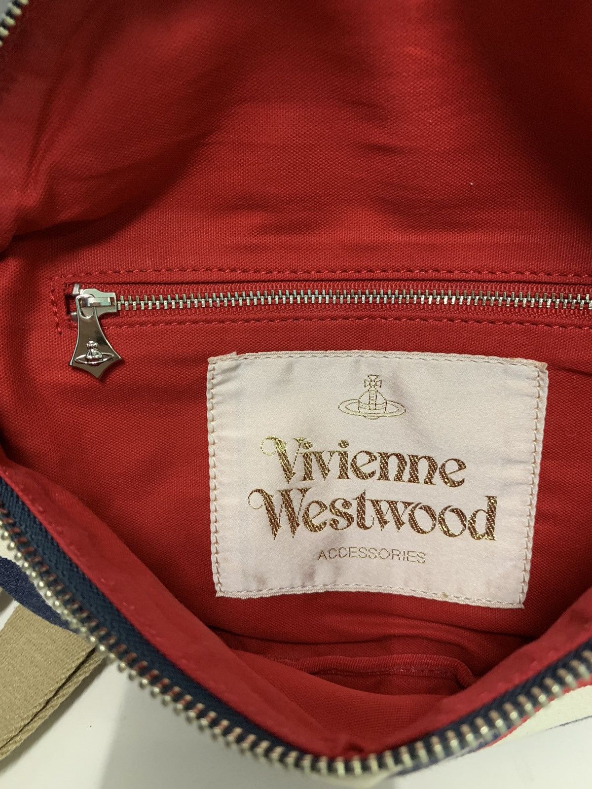 Vivienne Westwood ☃️ Viviene Westwood Orb Logo Waist Shoulder Bag/Belt Bag Size ONE SIZE - 8 Thumbnail