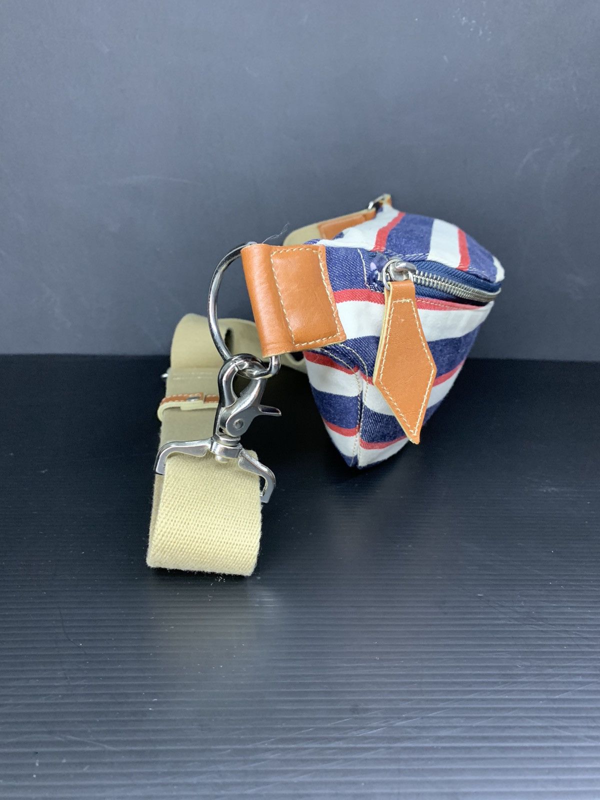 Vivienne Westwood ☃️ Viviene Westwood Orb Logo Waist Shoulder Bag/Belt Bag Size ONE SIZE - 6 Thumbnail