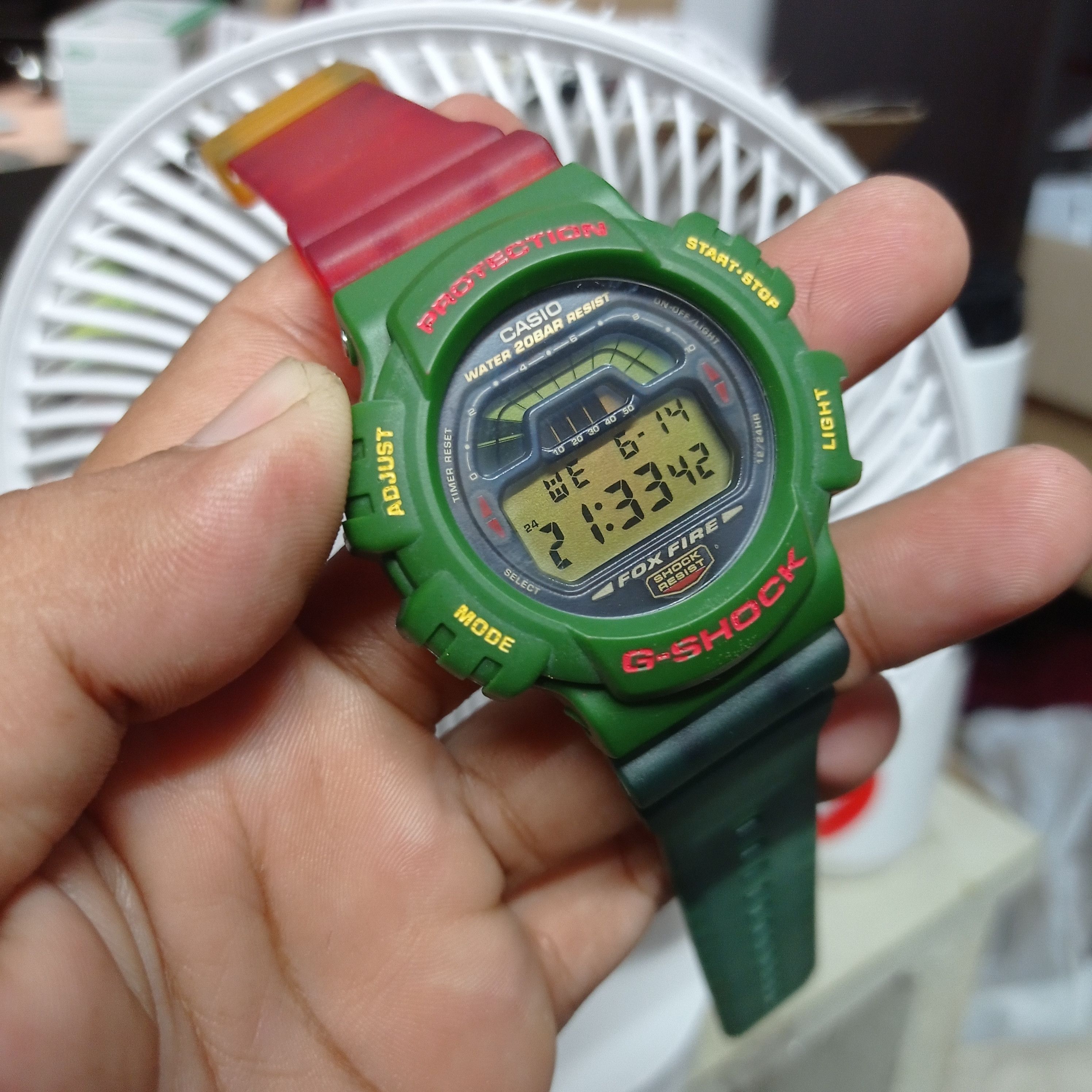 G shock best sale dw 8700