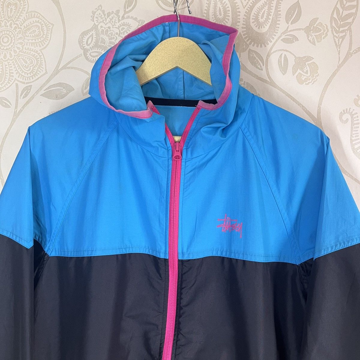 Stussy × Vintage Rare Stussy Japan Windbreaker Hoodie Waterproof Two Tones Size US M / EU 48-50 / 2 - 5 Thumbnail