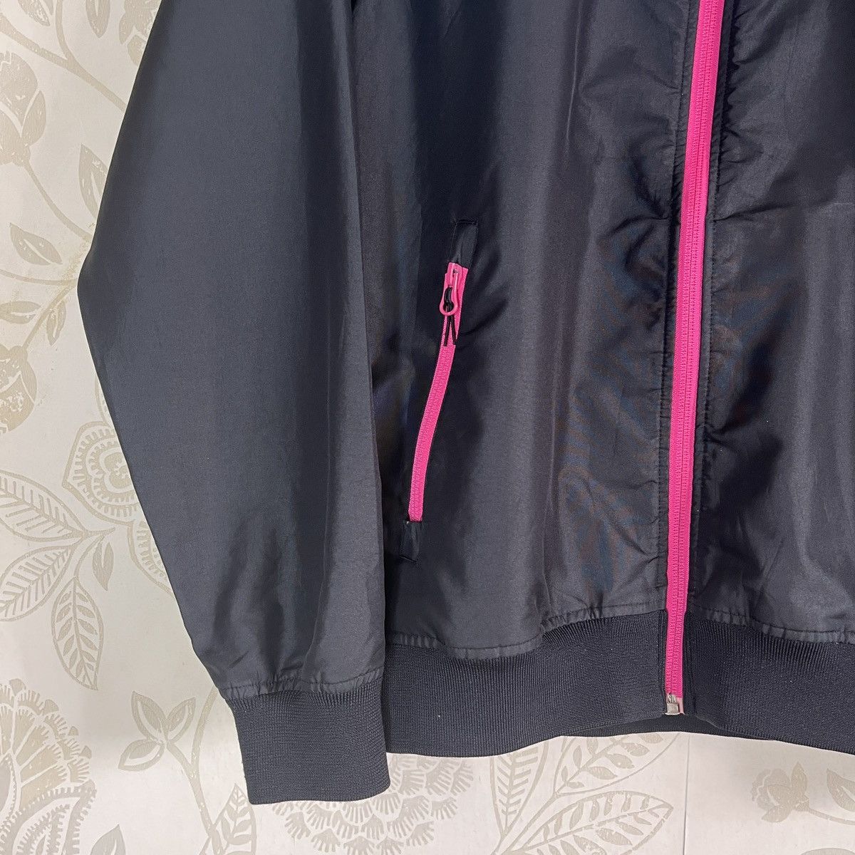 Stussy × Vintage Rare Stussy Japan Windbreaker Hoodie Waterproof Two Tones Size US M / EU 48-50 / 2 - 11 Thumbnail
