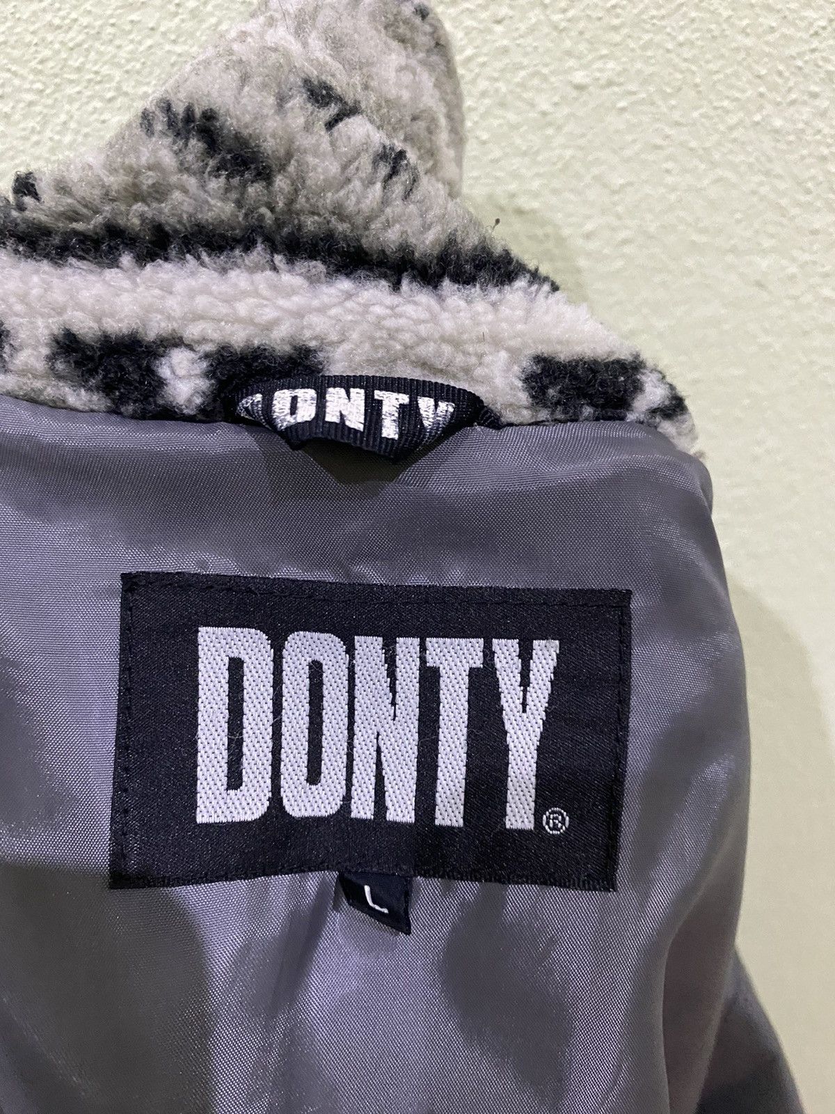 Japanese Brand Donty Printed Fleece Jacket Size US L / EU 52-54 / 3 - 13 Thumbnail