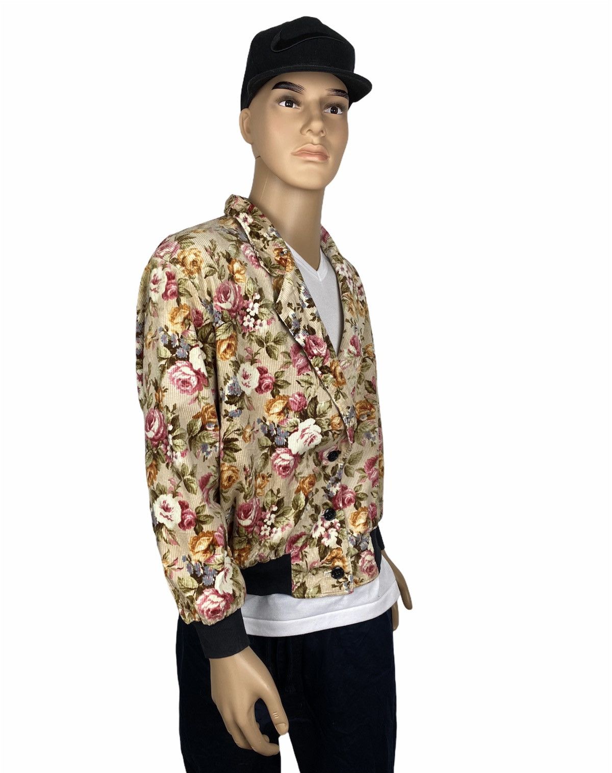 Japanese Brand × Other Japanese Brand Corduroy Floral Nice Design Jacket Size US M / EU 48-50 / 2 - 3 Thumbnail