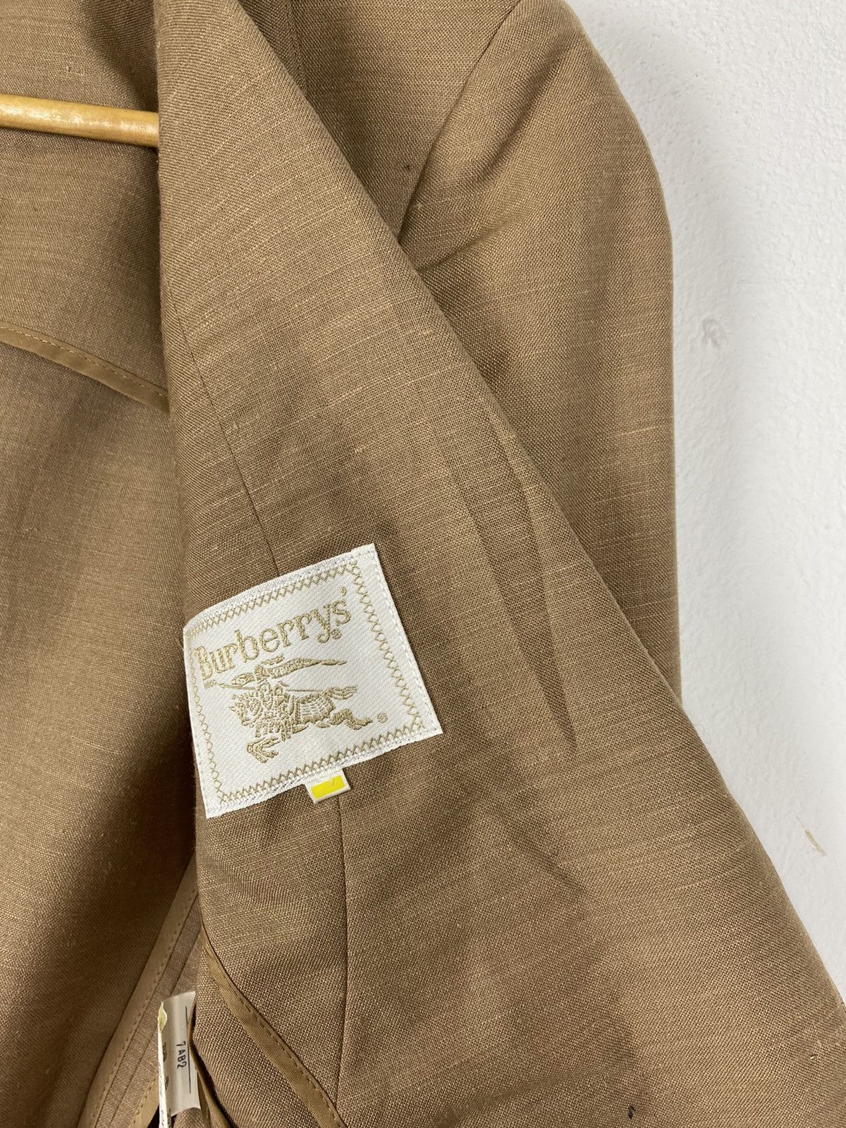 Burberry × Other × Vintage Vintage Burberry’s short Blazer - Small Size Size US S / EU 44-46 / 1 - 7 Thumbnail