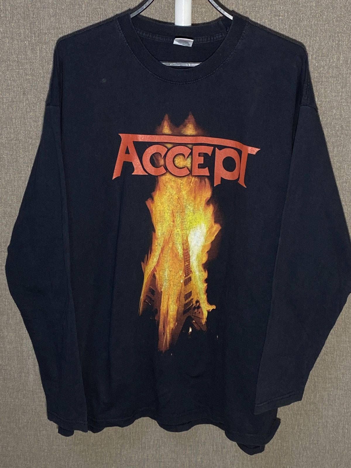 Band Tees 00s Vintage Accept Band 2005 Summer Festivals Long Sleeve Size US XL / EU 56 / 4 - 1 Thumbnail