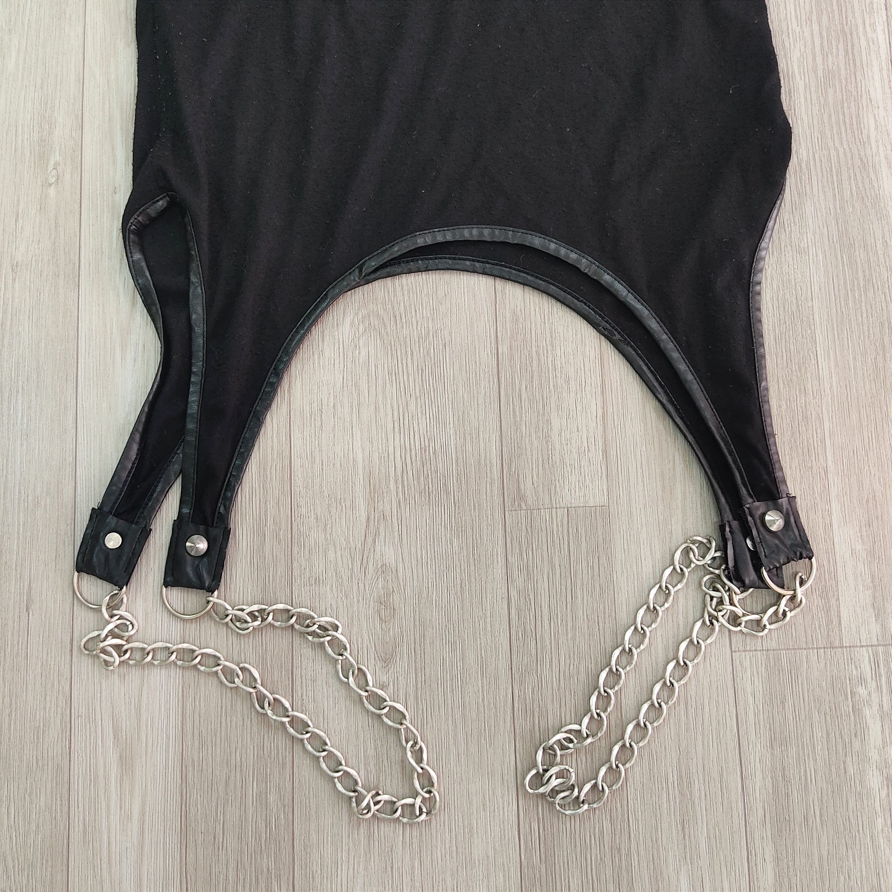 Japanese Brand GLAD NEWS Bondage Sleeveless Tank Top with Chains Size S / US 4 / IT 40 - 9 Thumbnail