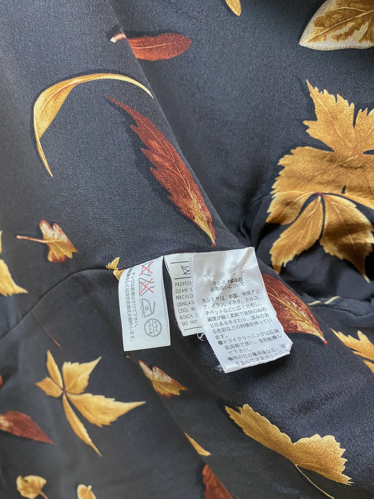 Salvatore Ferragamo 🔥Salvatore Farragamore Inside Floral Design Jacket Size US M / EU 48-50 / 2 - 5 Thumbnail