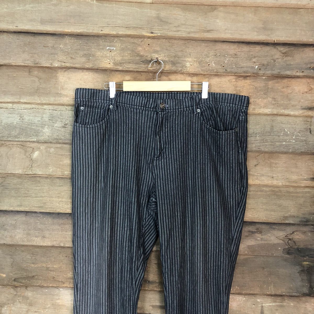 Japanese Brand Japanese Grey Big Size Straight Pants #A024 Size US 40 / EU 56 - 2 Thumbnail