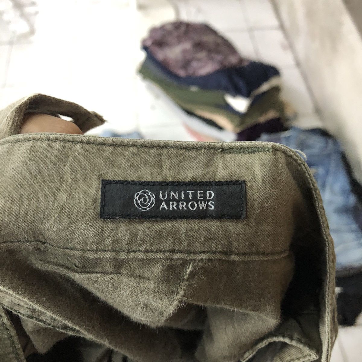 Japanese Brand JAPANESE BRANDED Multipocket United Arrows Green Cargo Pants Size US 30 / EU 46 - 22 Thumbnail
