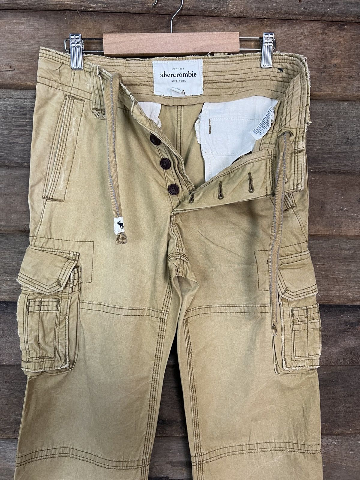 Abercrombie & Fitch Cargo Pants Abercrombie Multipocket Japanese Branded Pants Size US 28 / EU 44 - 12 Thumbnail