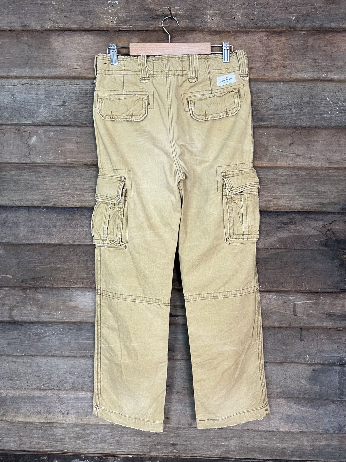 Abercrombie & Fitch Cargo Pants Abercrombie Multipocket Japanese Branded Pants Size US 28 / EU 44 - 2 Thumbnail