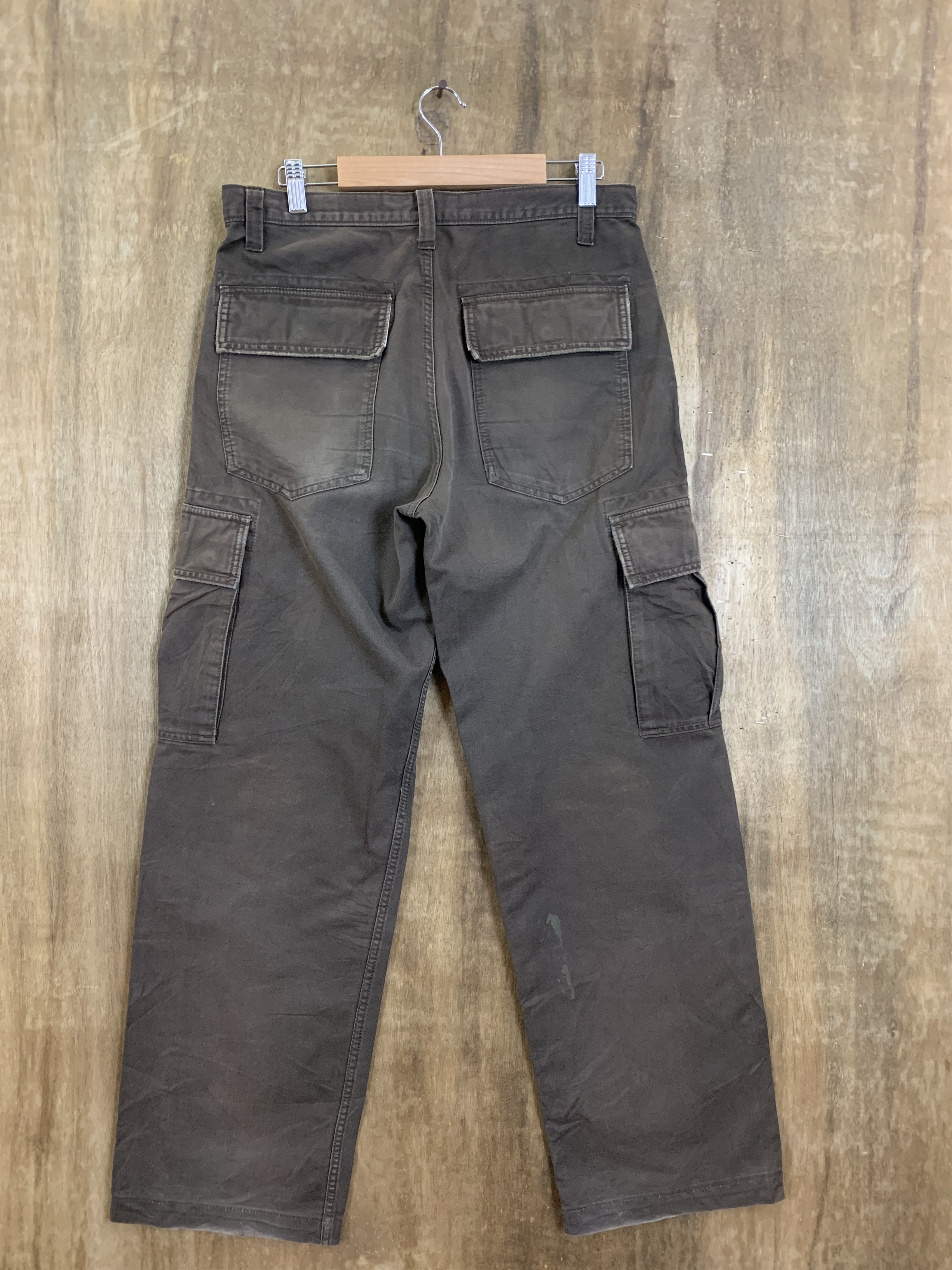 Japanese Brand Cargo Pants Oshkosh Multipocket Travis Scott Style Pants Size US 29 - 2 Thumbnail