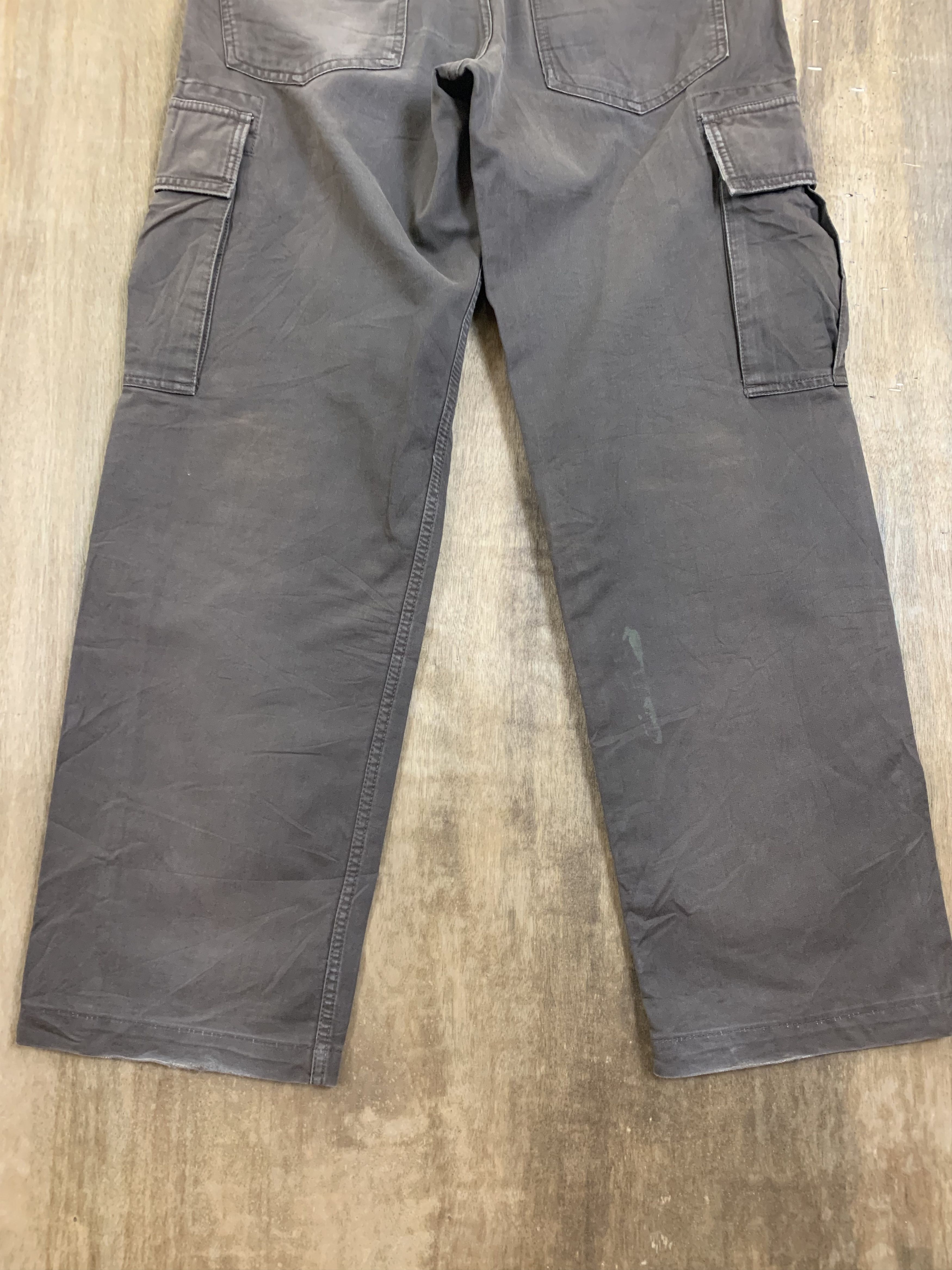 Japanese Brand Cargo Pants Oshkosh Multipocket Travis Scott Style Pants Size US 29 - 12 Thumbnail