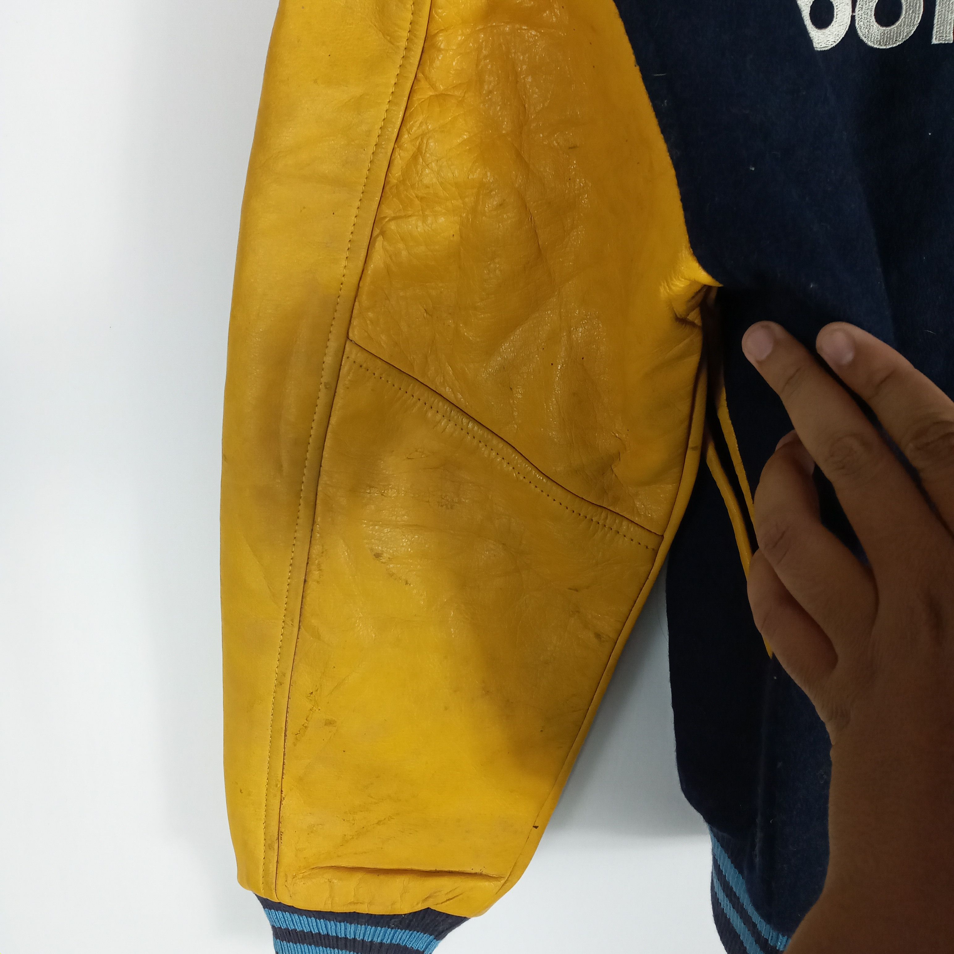 Japanese Brand 🔥Ana Football Club Sleeves Leather Wool Varsity Jacket Size US S / EU 44-46 / 1 - 9 Thumbnail