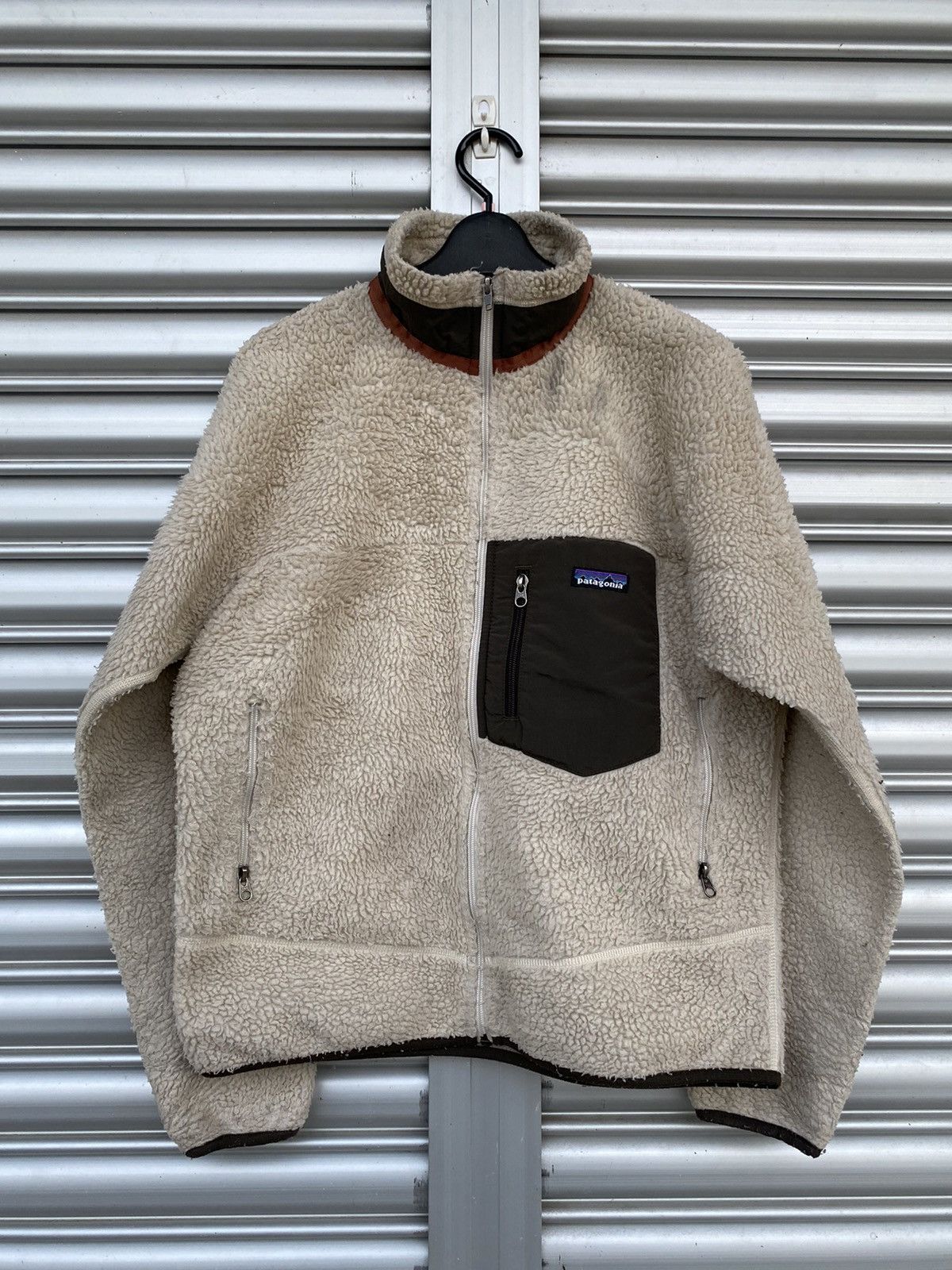 Patagonia Patagonia sherpa bulky fleece jacket very nice design Size US S / EU 44-46 / 1 - 1 Thumbnail