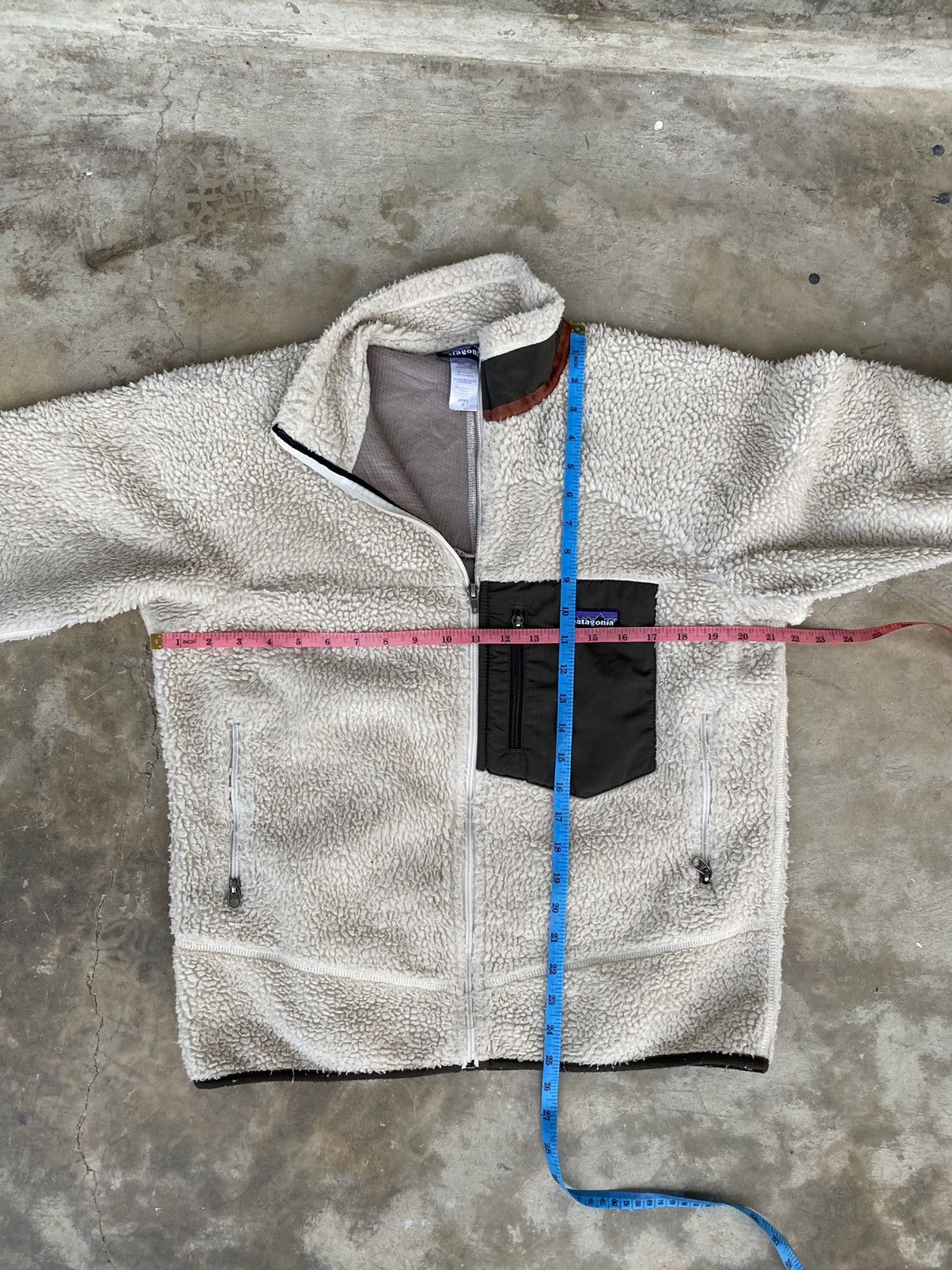 Patagonia Patagonia sherpa bulky fleece jacket very nice design Size US S / EU 44-46 / 1 - 7 Thumbnail