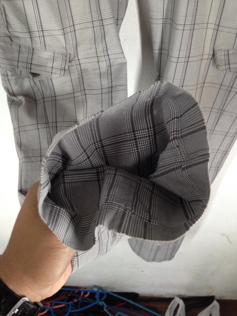 Oakley Rare Cargo Pants by Oakley Menswear Streetwear Hypebeast Size US 36 / EU 52 - 13 Thumbnail