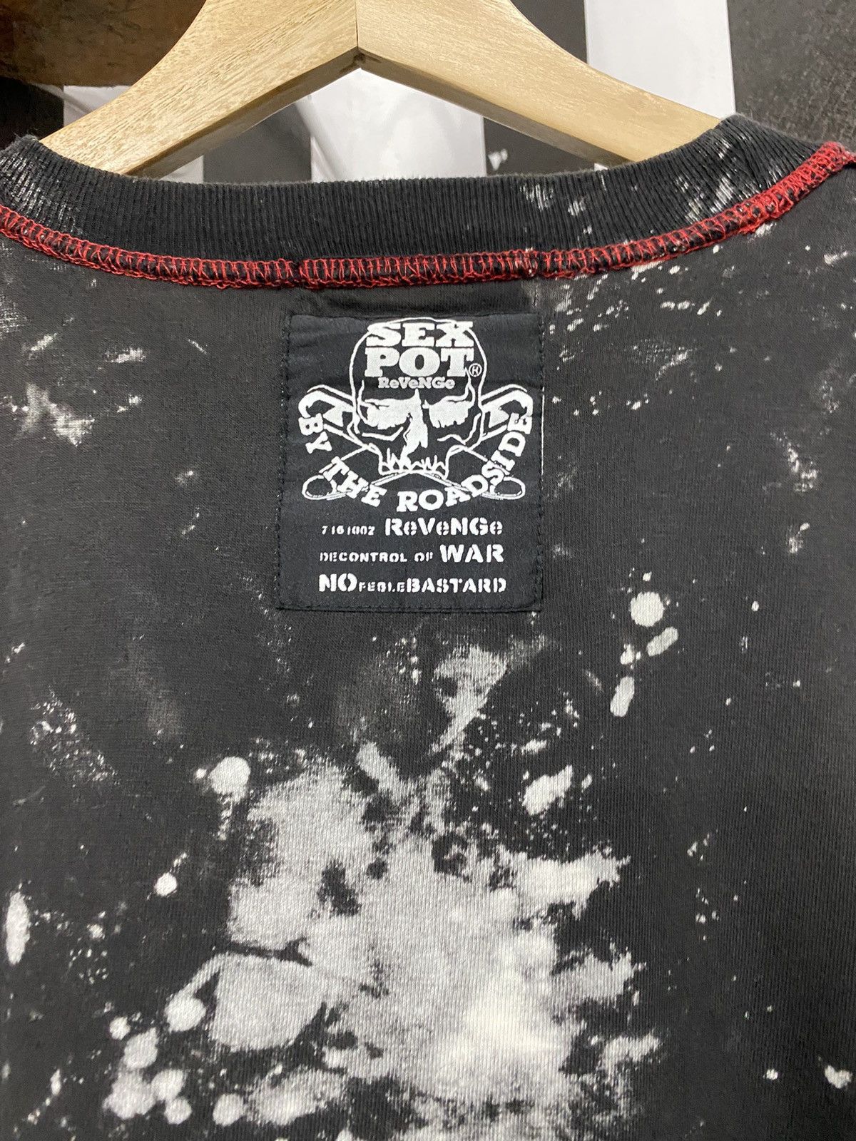 Japanese Brand × Seditionaries Vintage Sex Pot Revenge Bondage Boxy Tshirt Size US M / EU 48-50 / 2 - 12 Thumbnail