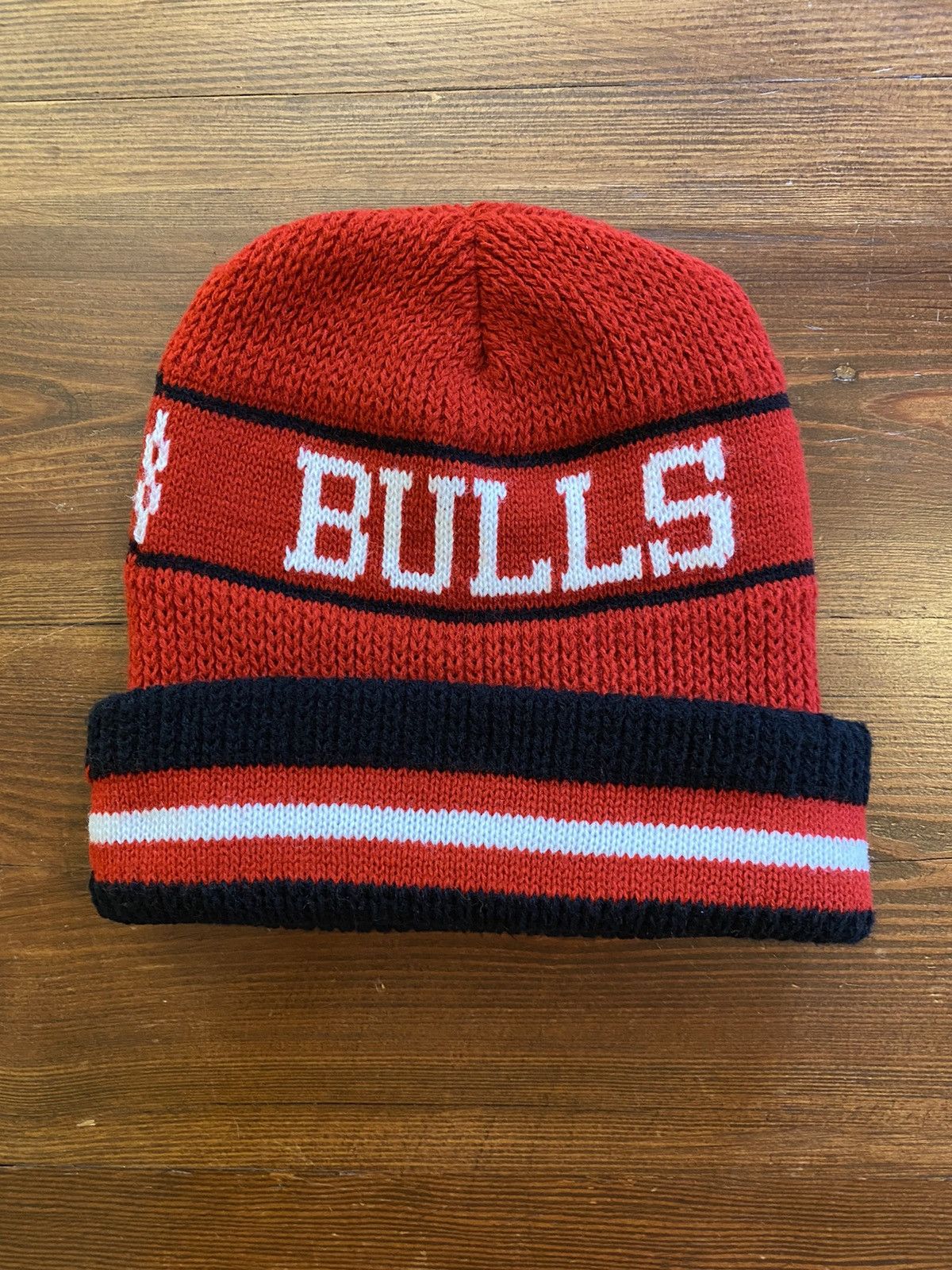 NBA Vintage 90’s Chicago Bulls Knit Beanie Size ONE SIZE - 2 Thumbnail