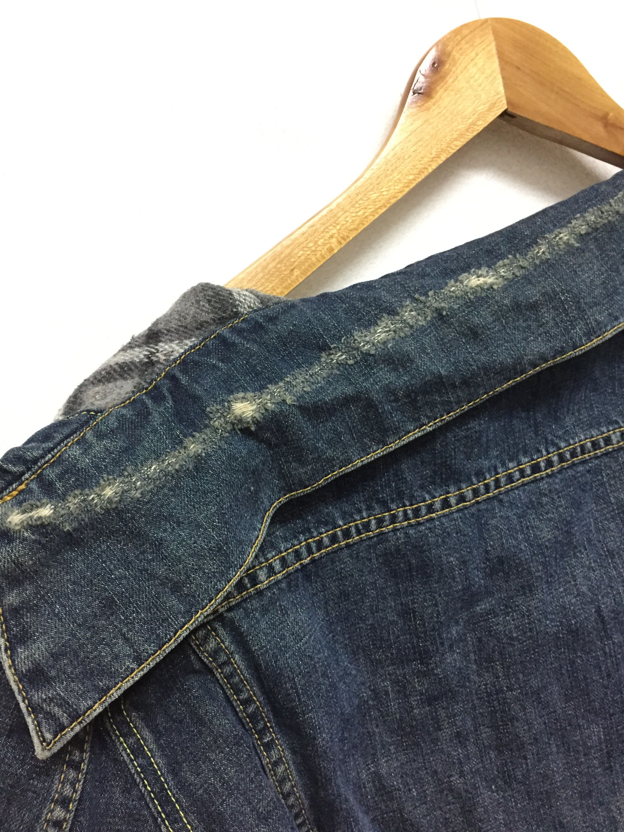 Stussy STUSSY padded Blanked distressed trucker denim Jacket Size US L / EU 52-54 / 3 - 9 Thumbnail