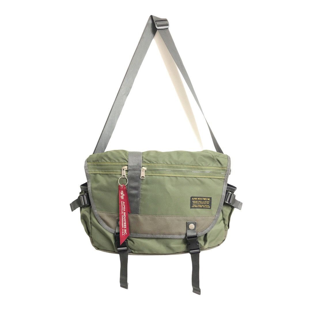 Alpha Industries Rare!!! Alpha Industries Massager crossbody Bag Size ONE SIZE - 13 Thumbnail