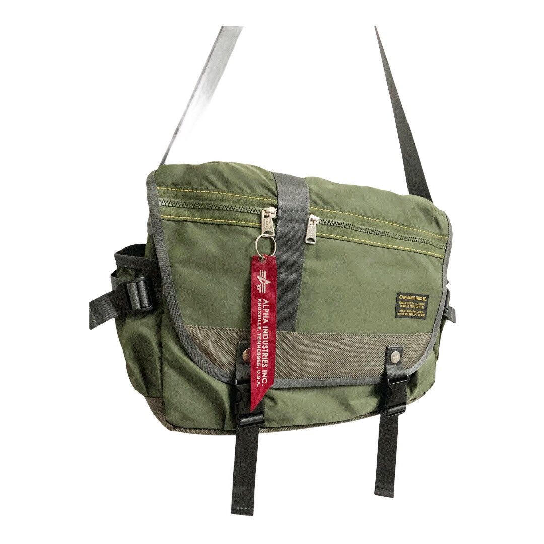 Alpha Industries Rare!!! Alpha Industries Massager crossbody Bag Size ONE SIZE - 17 Thumbnail