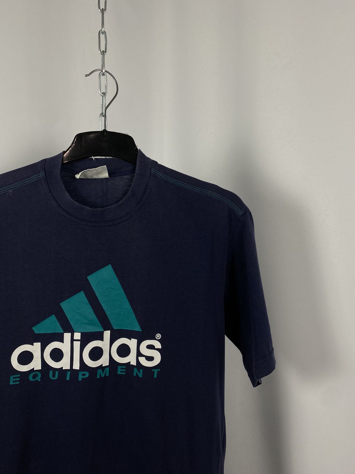 Adidas Adidas vintage equipment big logo sportswear size M Size US M / EU 48-50 / 2 - 2 Thumbnail