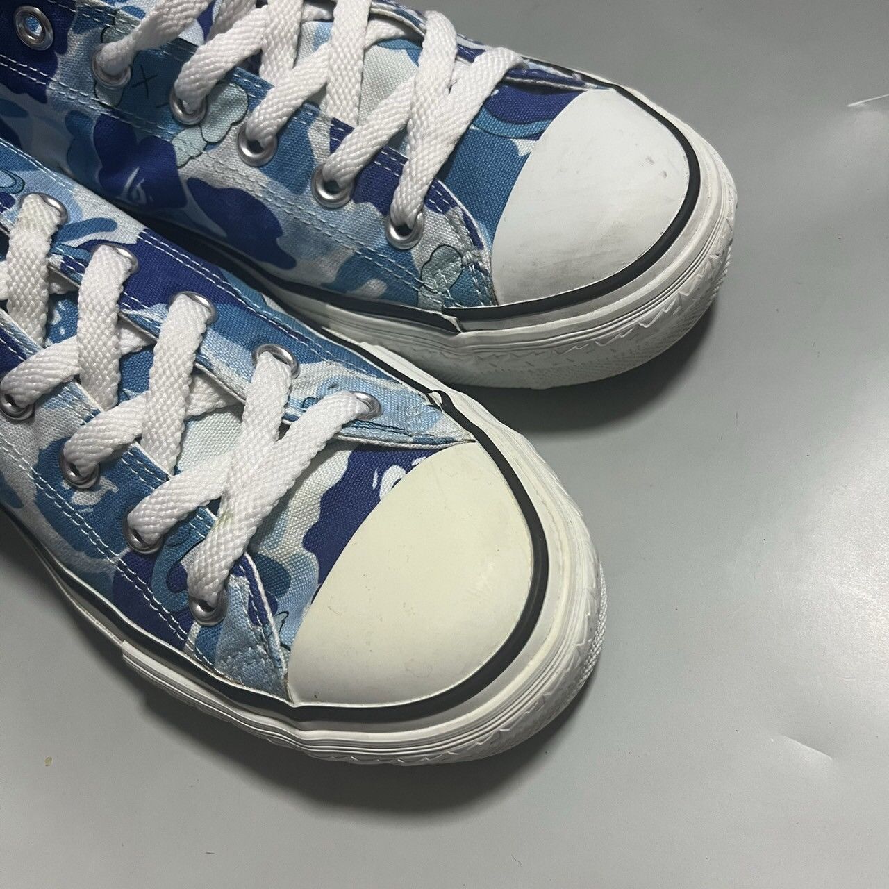 Bape × Kaws BAPE Sta KAWS blue camo Size US 8.5 / EU 41-42 - 8 Thumbnail
