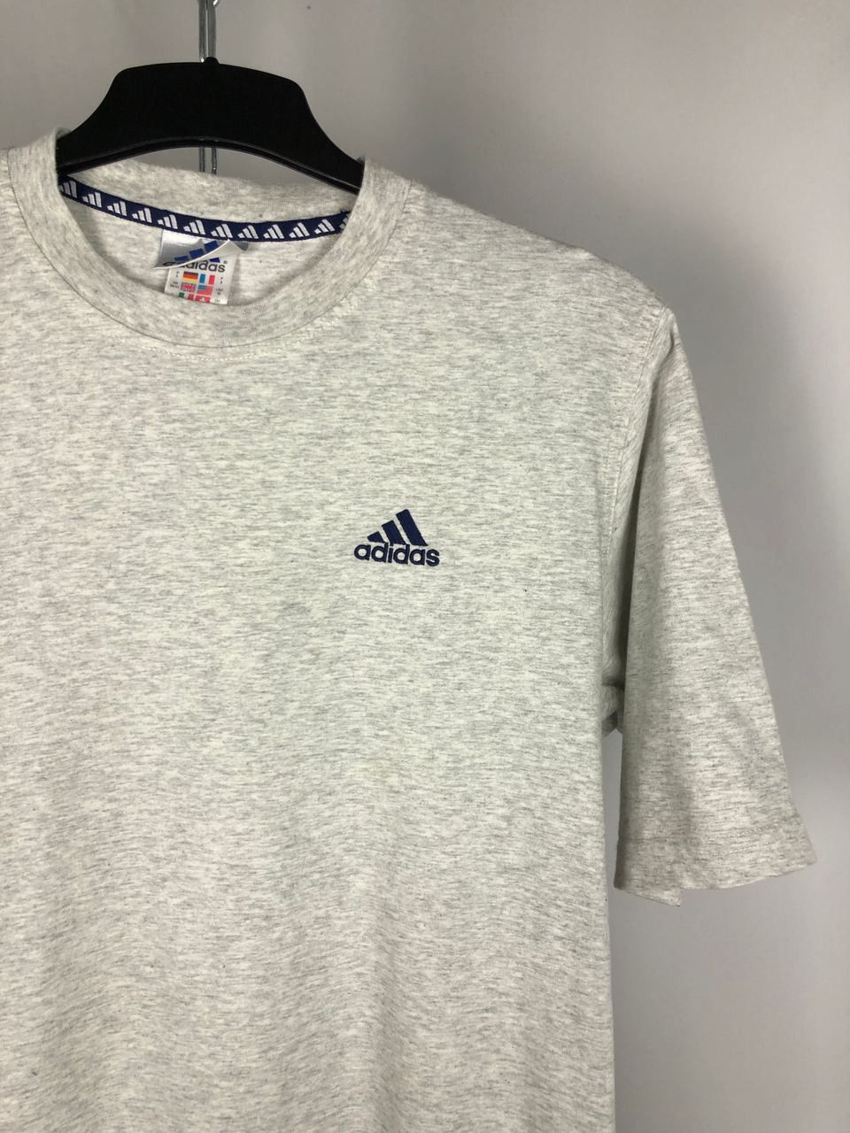 Adidas Adidas vintage T-shirts gray size M Size US M / EU 48-50 / 2 - 2 Thumbnail