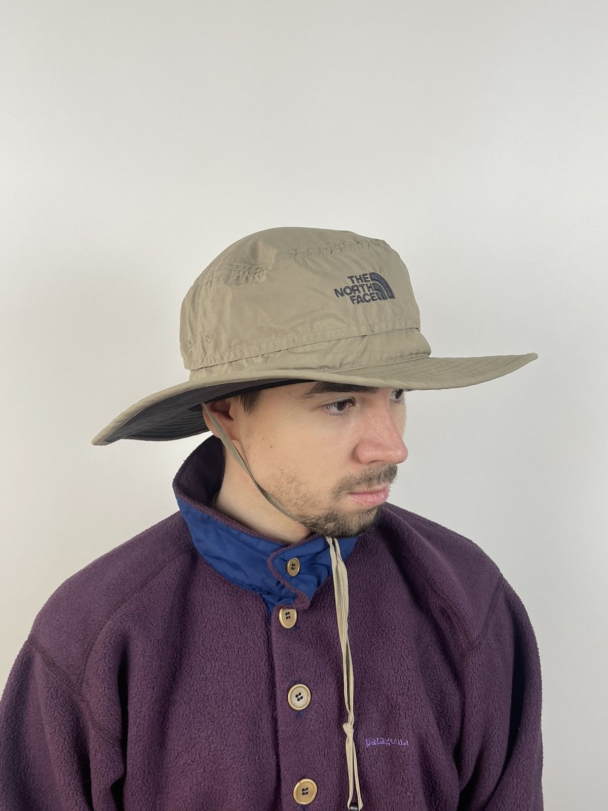 The North Face Vintage The North Face Beige Bucket Hat Cap Size ONE SIZE - 1 Thumbnail