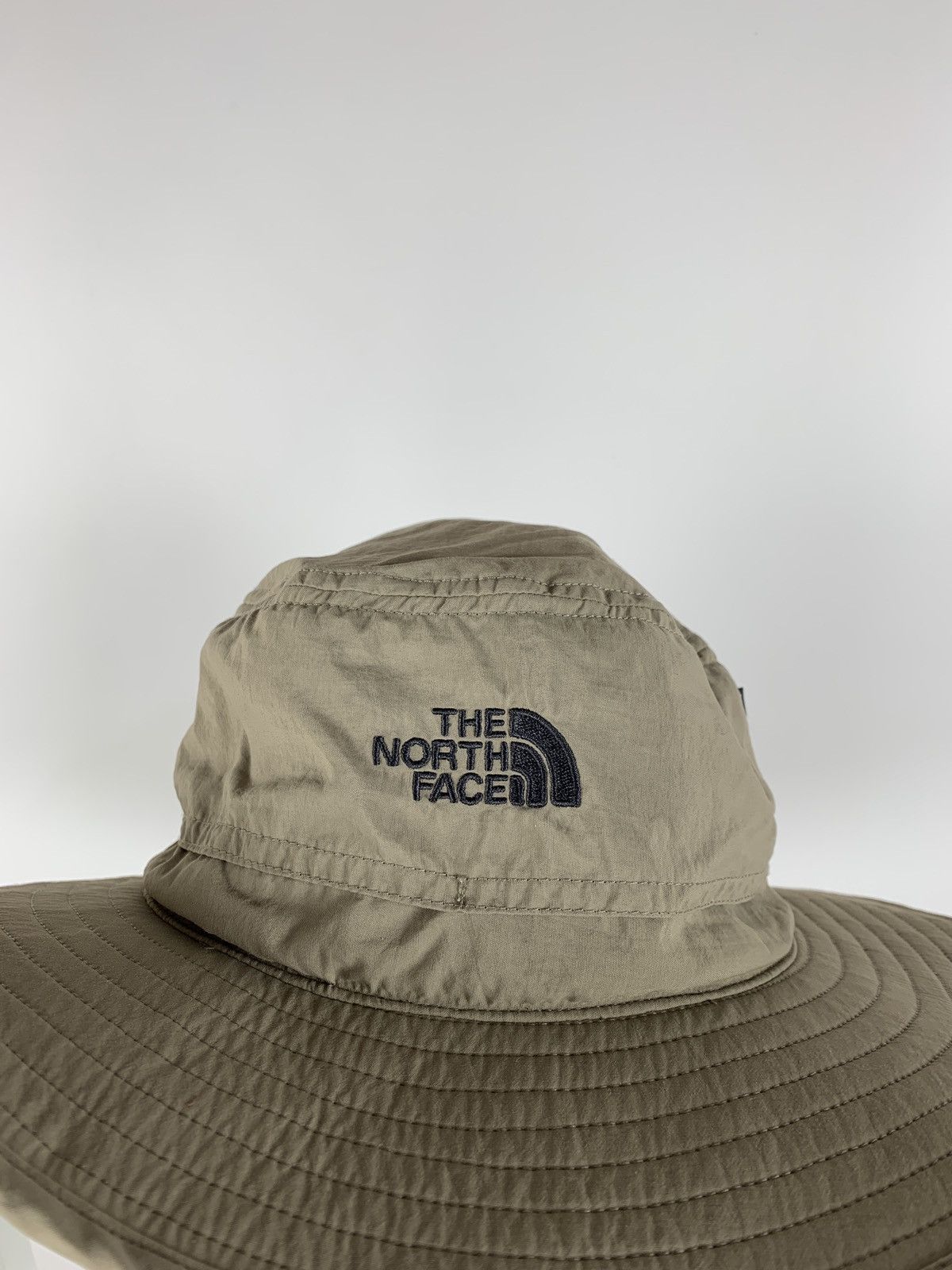 The North Face Vintage The North Face Beige Bucket Hat Cap Size ONE SIZE - 6 Thumbnail