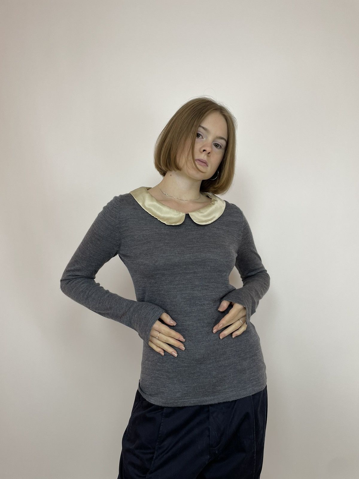 LK Bennett LK Bennett Pullover Merino Wool with silk collared Womens Size S / US 4 / IT 40 - 2 Thumbnail