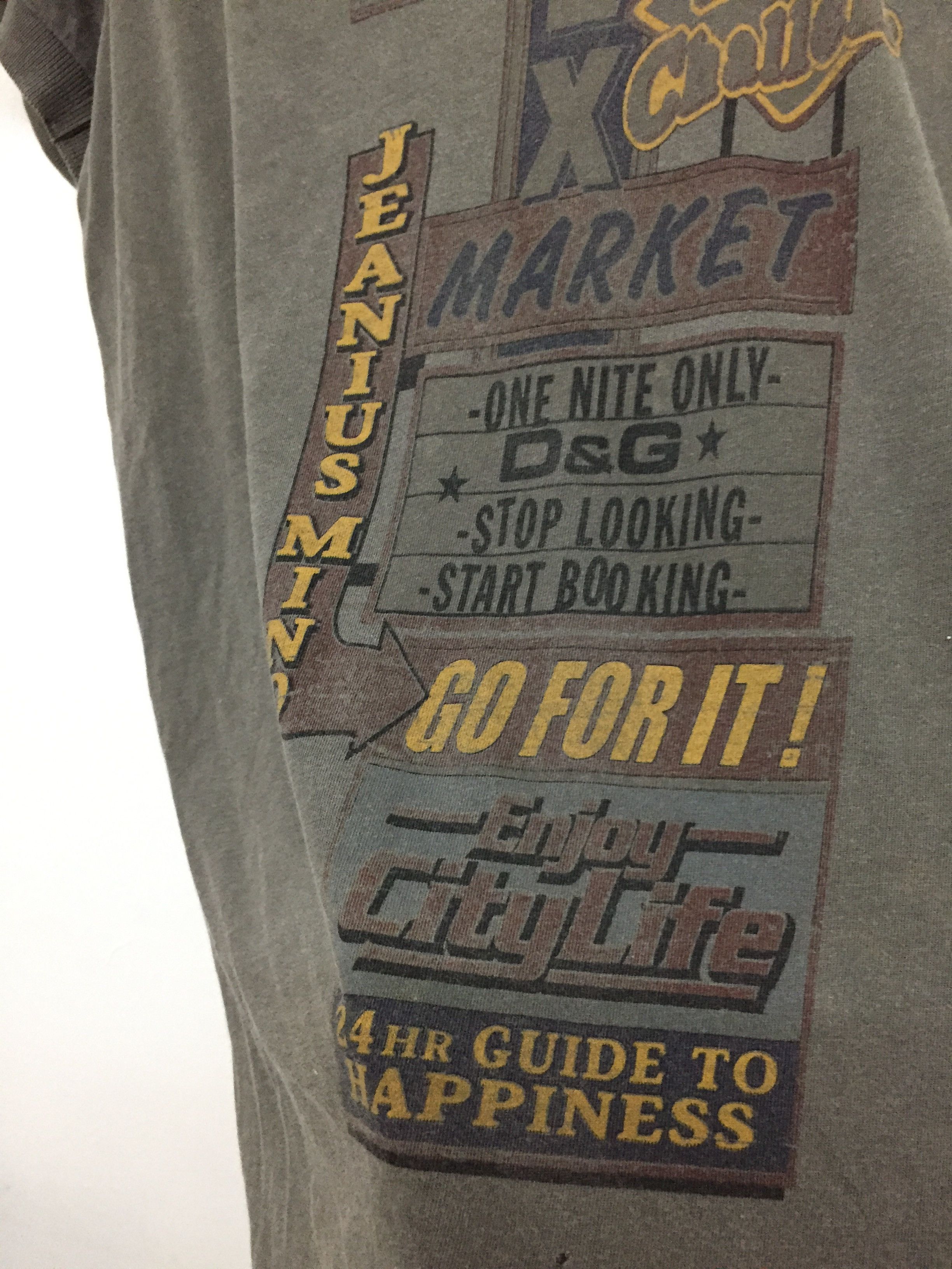 Dolce & Gabbana Vtg SEX Market Advertising Signboard tee Size US M / EU 48-50 / 2 - 6 Thumbnail