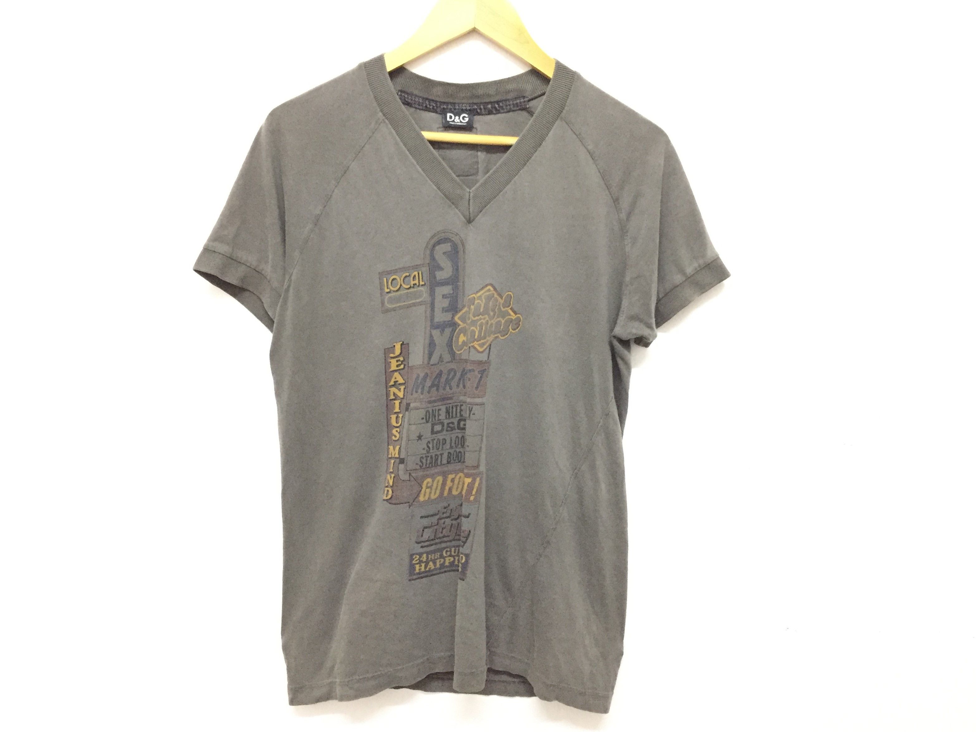 Dolce & Gabbana Vtg SEX Market Advertising Signboard tee Size US M / EU 48-50 / 2 - 2 Thumbnail