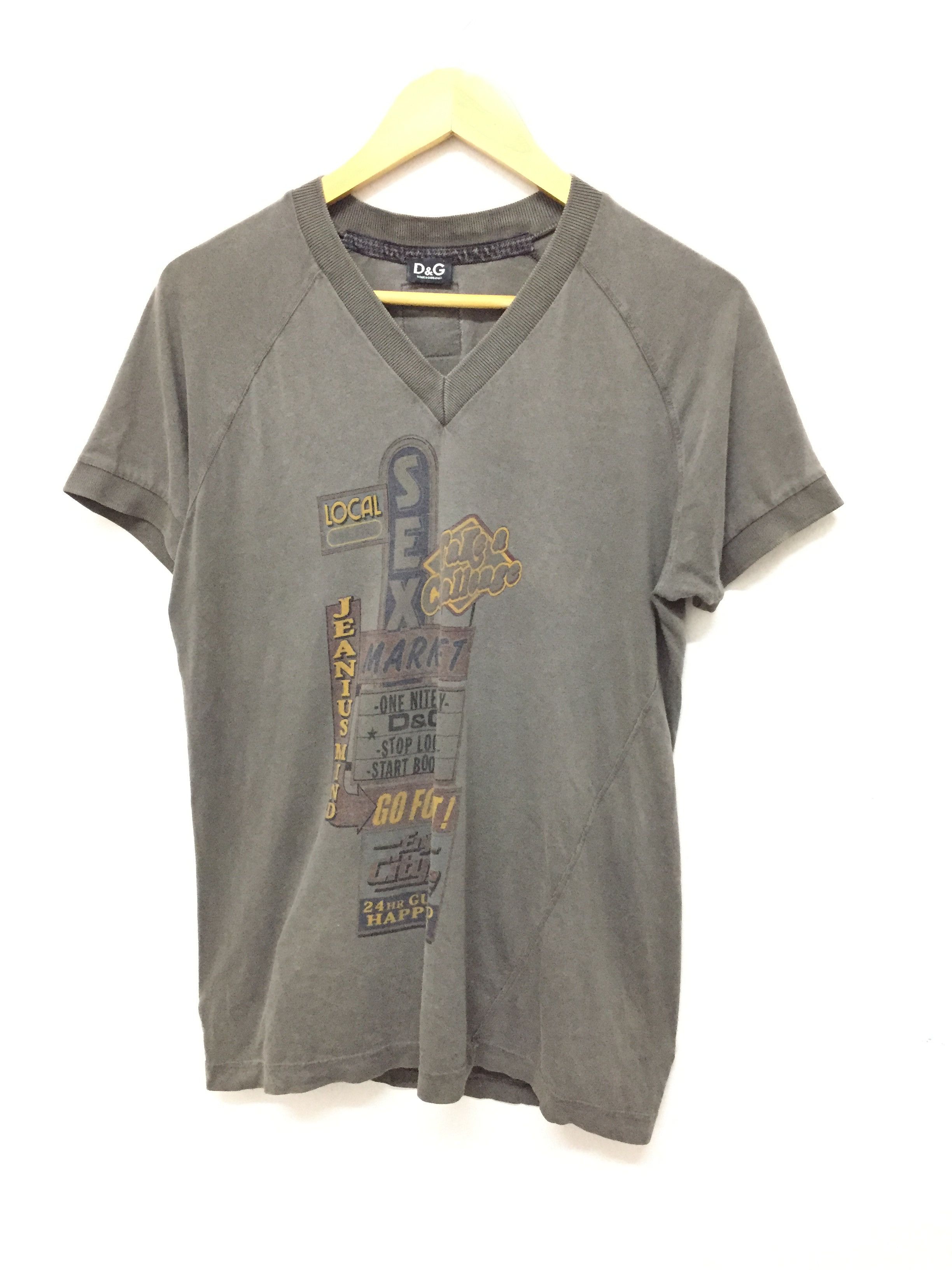 Dolce & Gabbana Vtg SEX Market Advertising Signboard tee Size US M / EU 48-50 / 2 - 1 Thumbnail