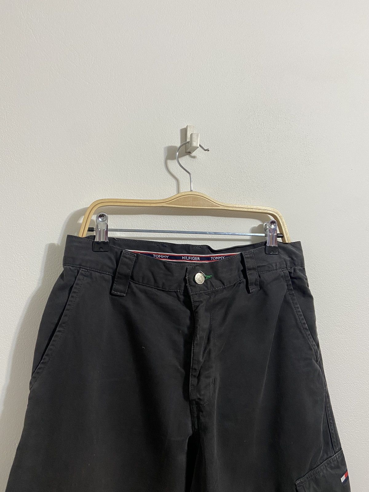 Tommy Hilfiger Tommy Hilfiger Cargo Pants Size US 29 - 13 Thumbnail
