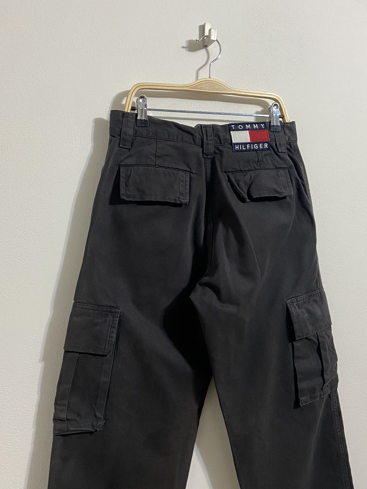 Tommy Hilfiger Tommy Hilfiger Cargo Pants Size US 29 - 10 Thumbnail